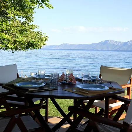 Simos In Paleokastro Vakantiehuis *