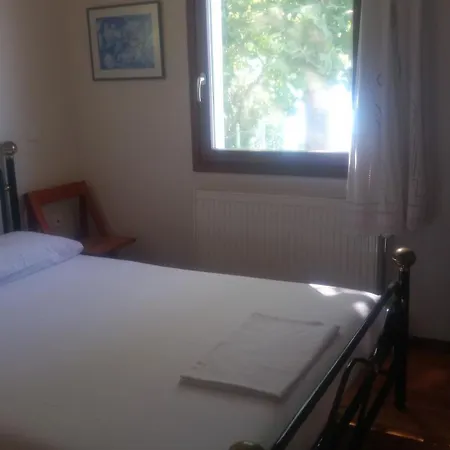 Simos In Paleokastro Vakantiehuis *
